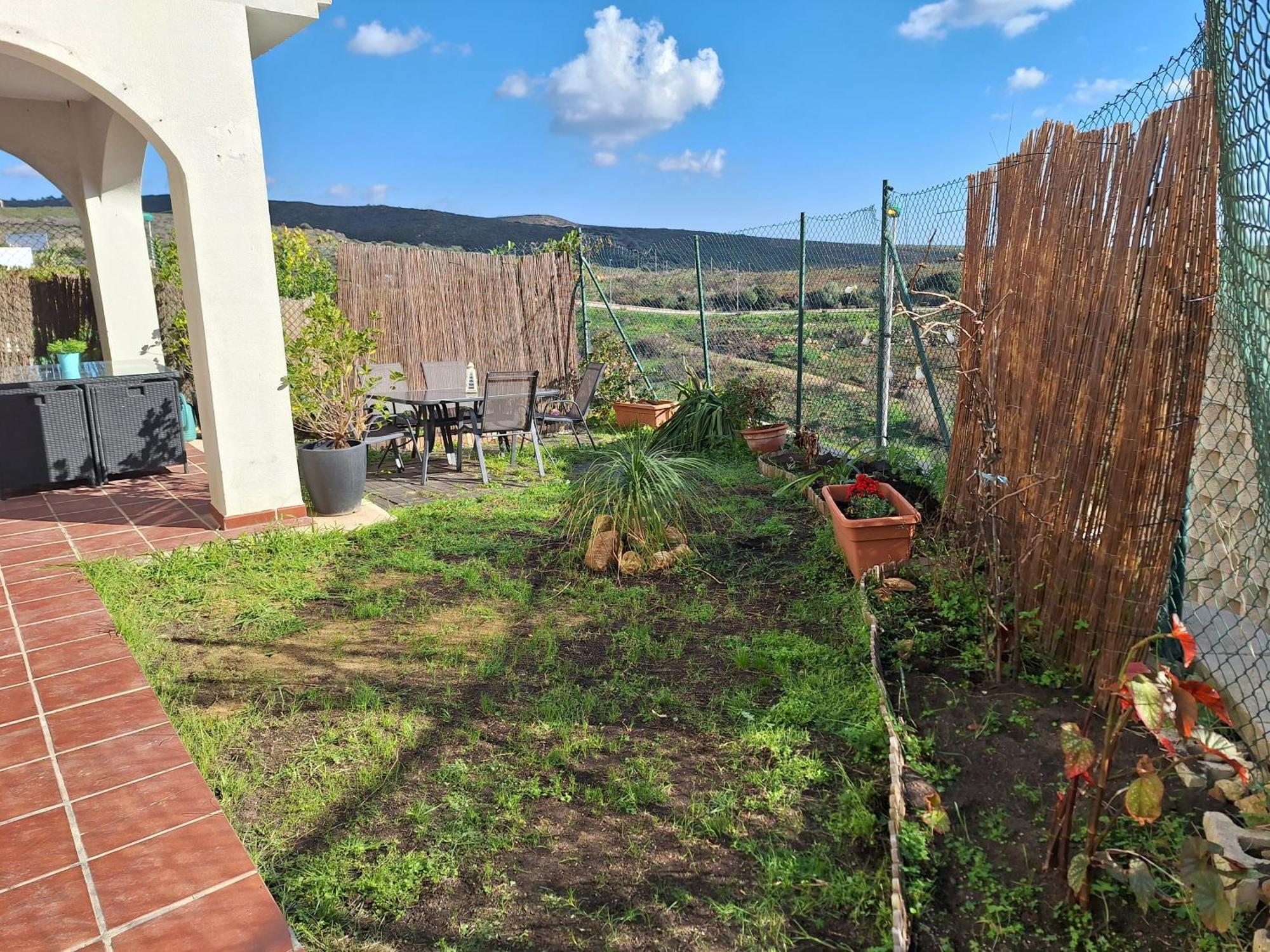 Apartamento Con Jardin La Linea de la Concepcion Bagian luar foto